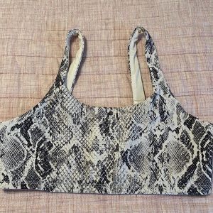 Alo Yoga Vapor Sports Bra